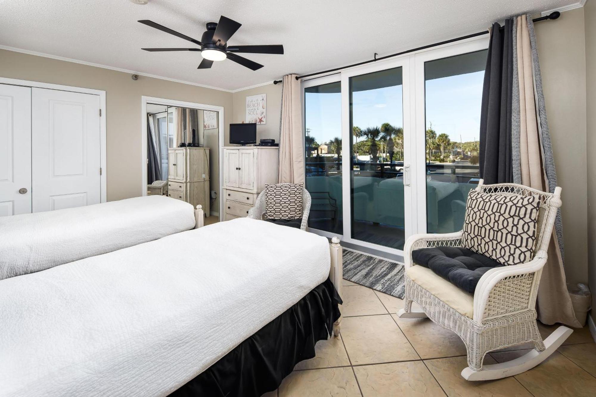 Nautilus 1201: Gulf Front Condo with Wrap-Around Balcony Fort Walton Beach Exterior photo